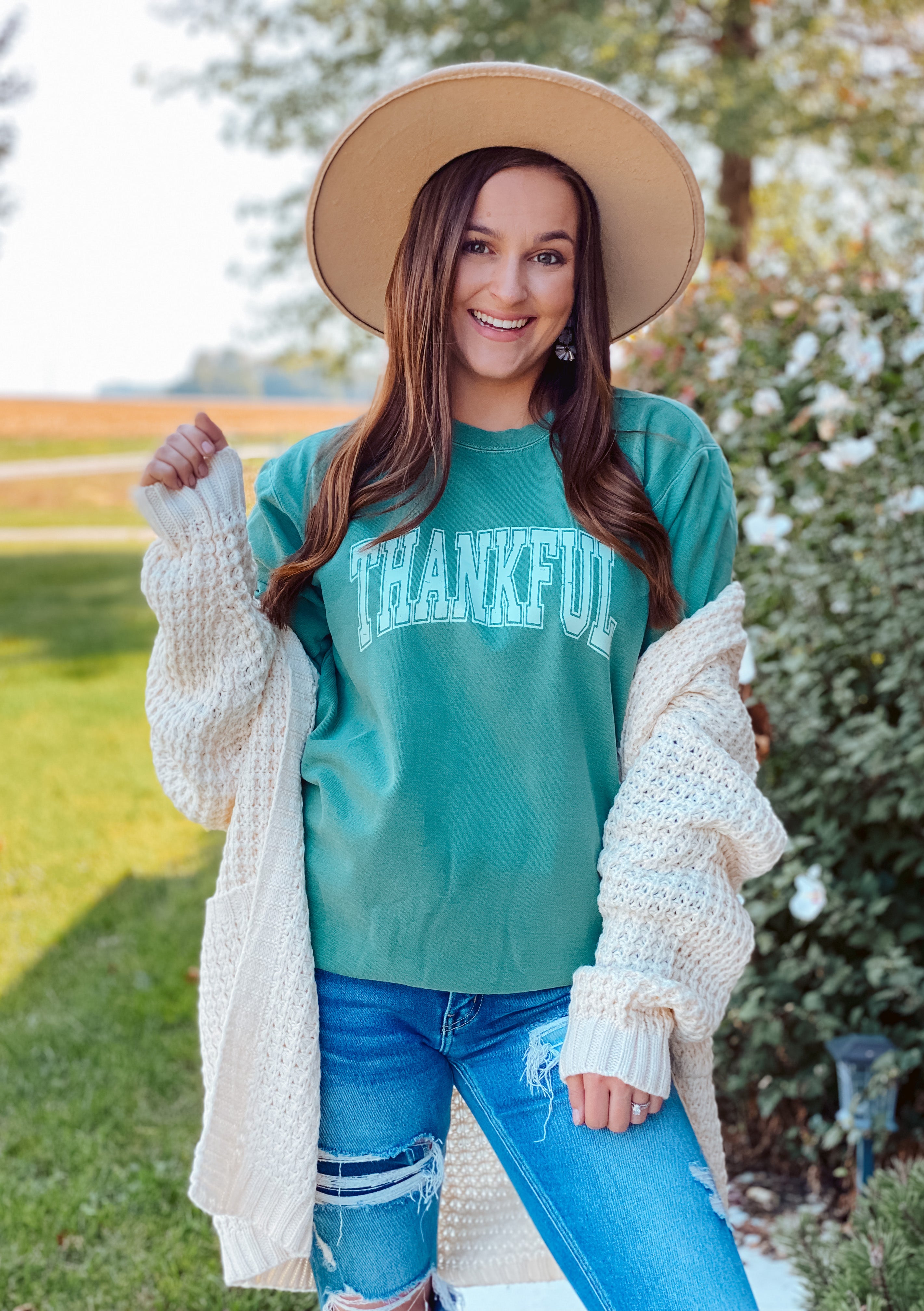 Thankful green graphic sweatshirt