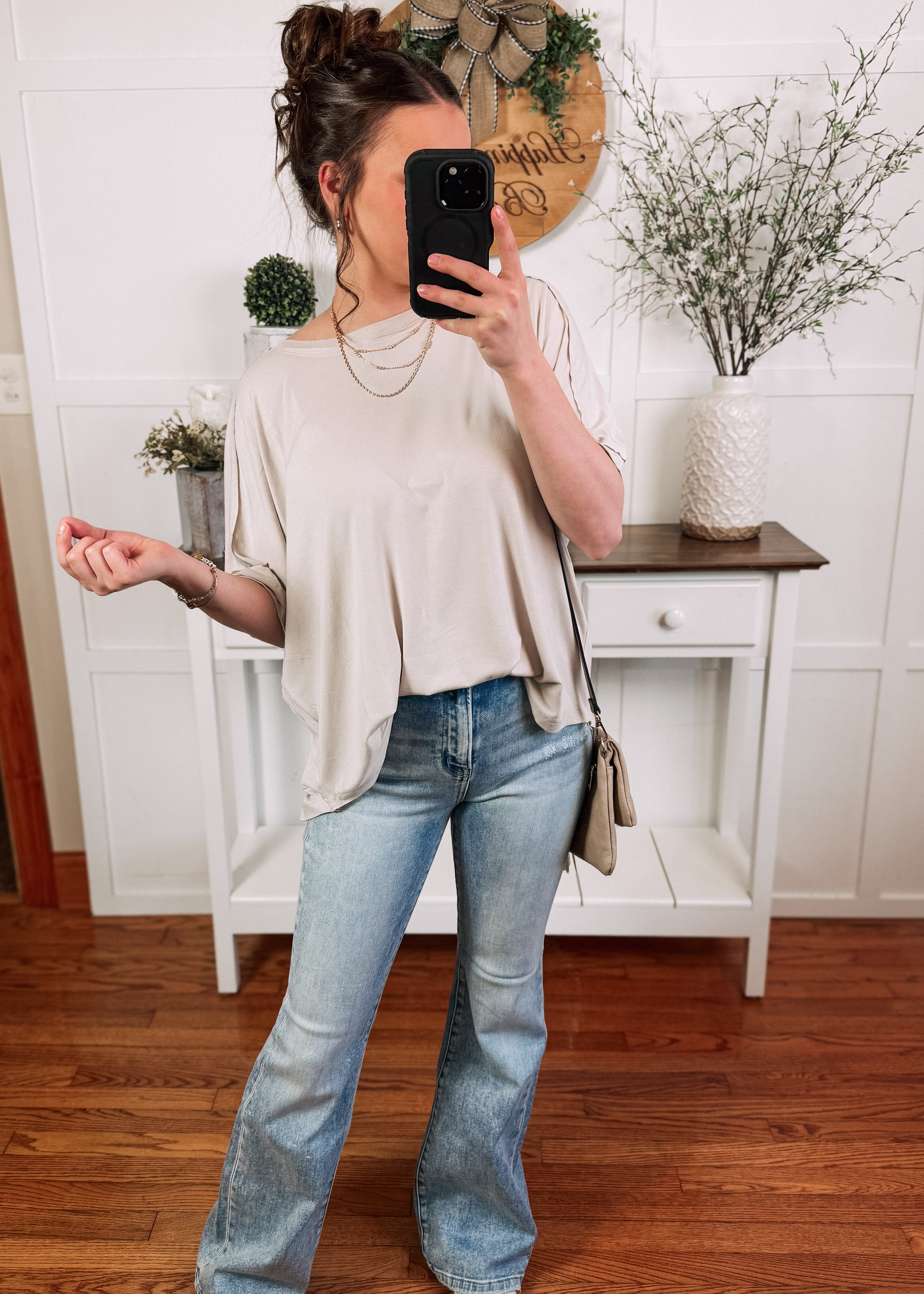 Happiness Trails Boutique - Light grey short sleeve top