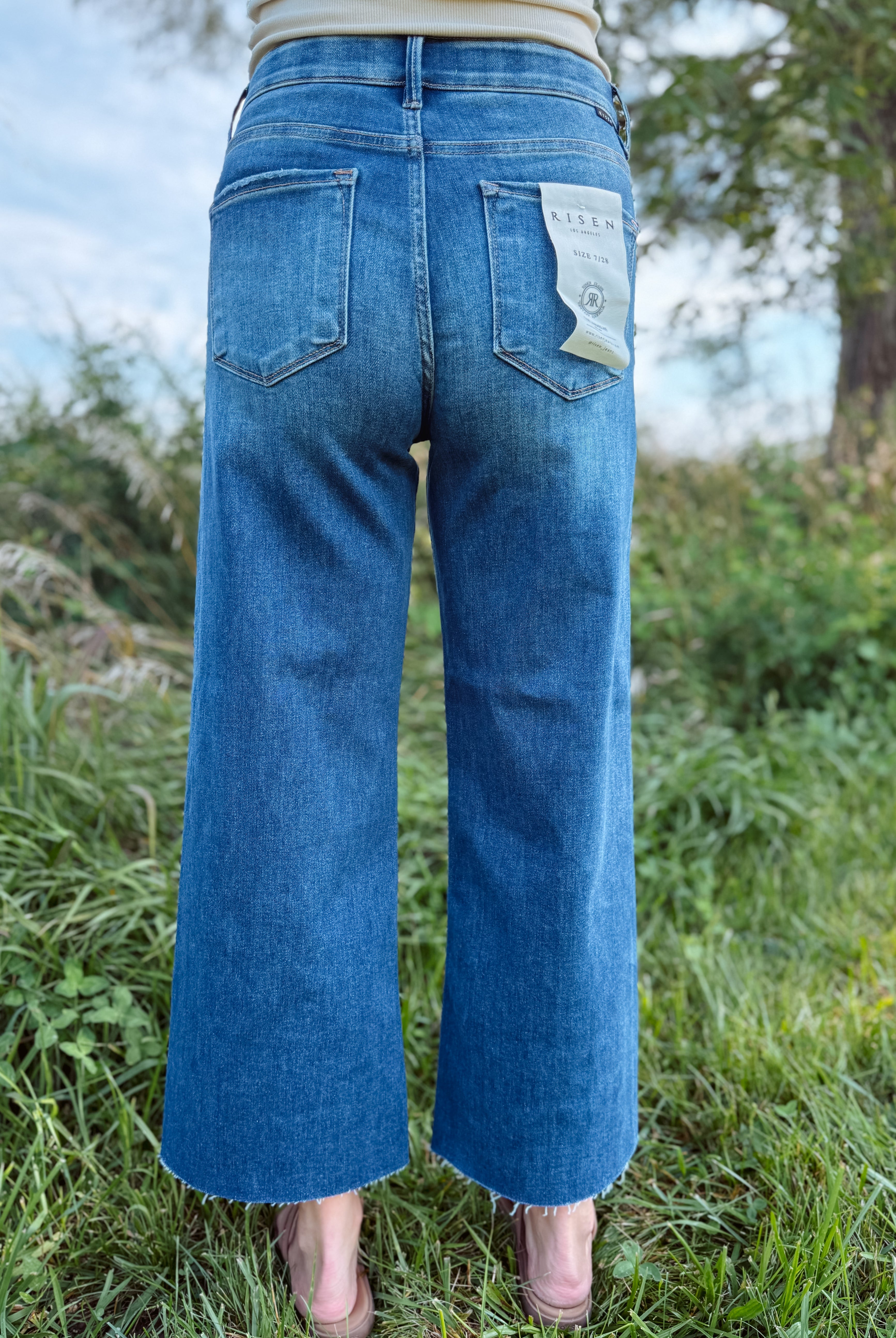 Happiness Trails Boutique - Risen jeans cropped dark wash denim