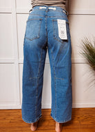Happiness Trails Boutique - Risen cropped medium wash barrel jeans