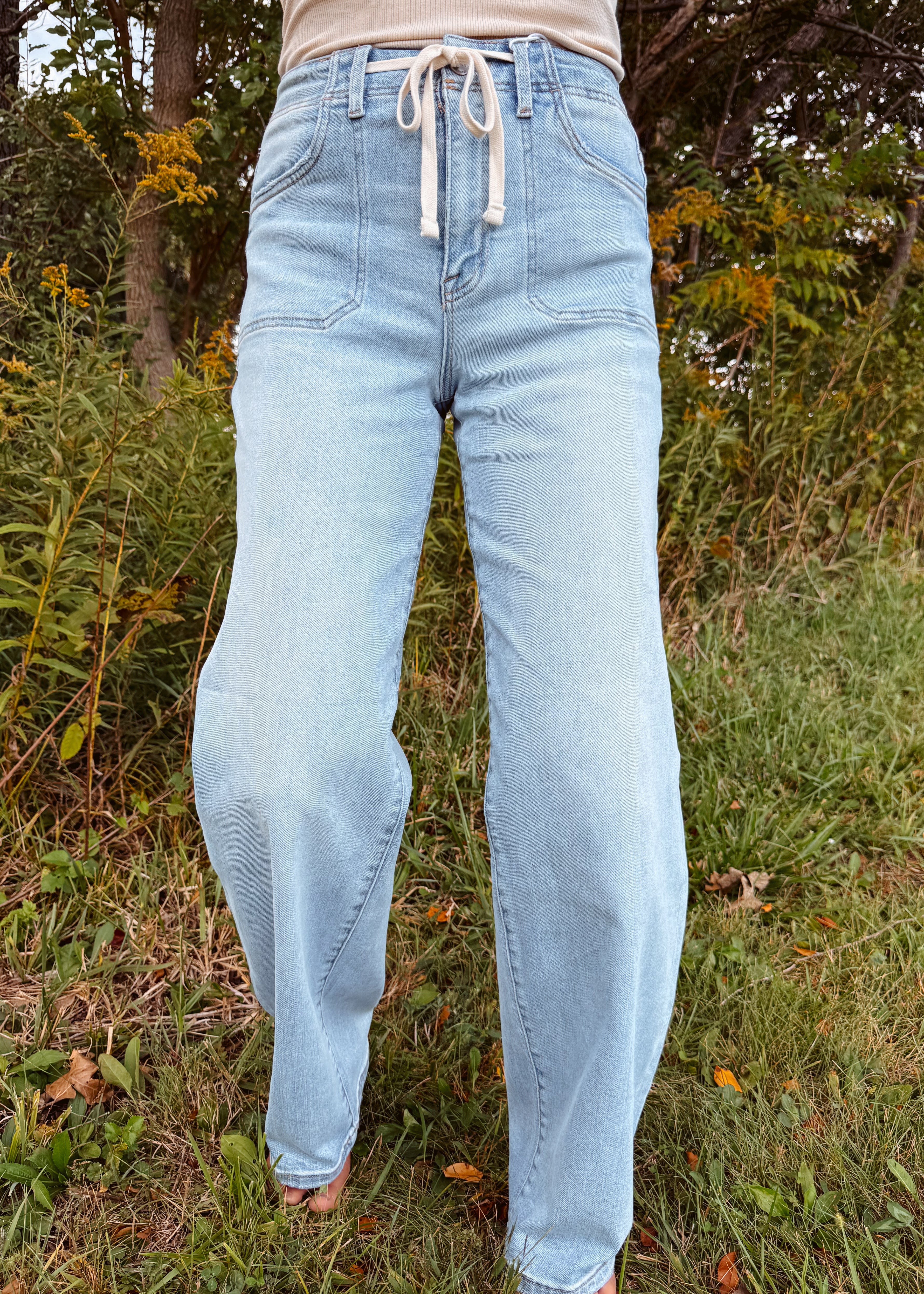 Happiness Trails Boutique - Risen high rise light wash wide baggy jeans