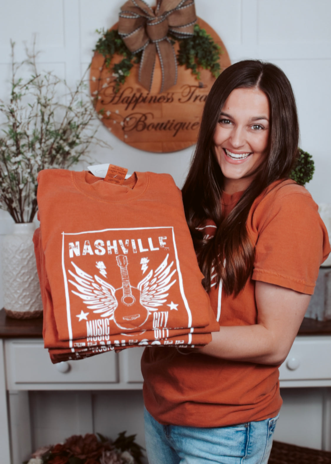 Happiness Trails Boutique - Nashville Tennessee Comfort Colors Graphic Tee