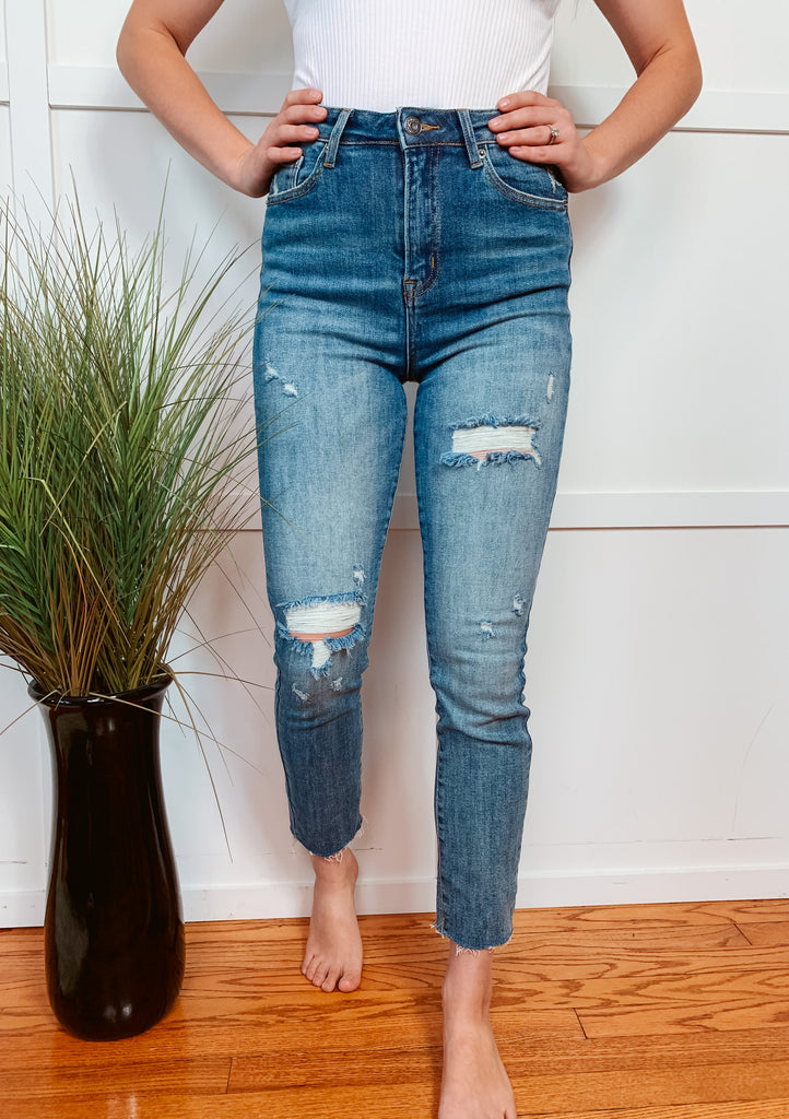 Risen distressed skinny jeans Rise 11.5" | Inseam 28" Distressed Zip Fly with Button Closure