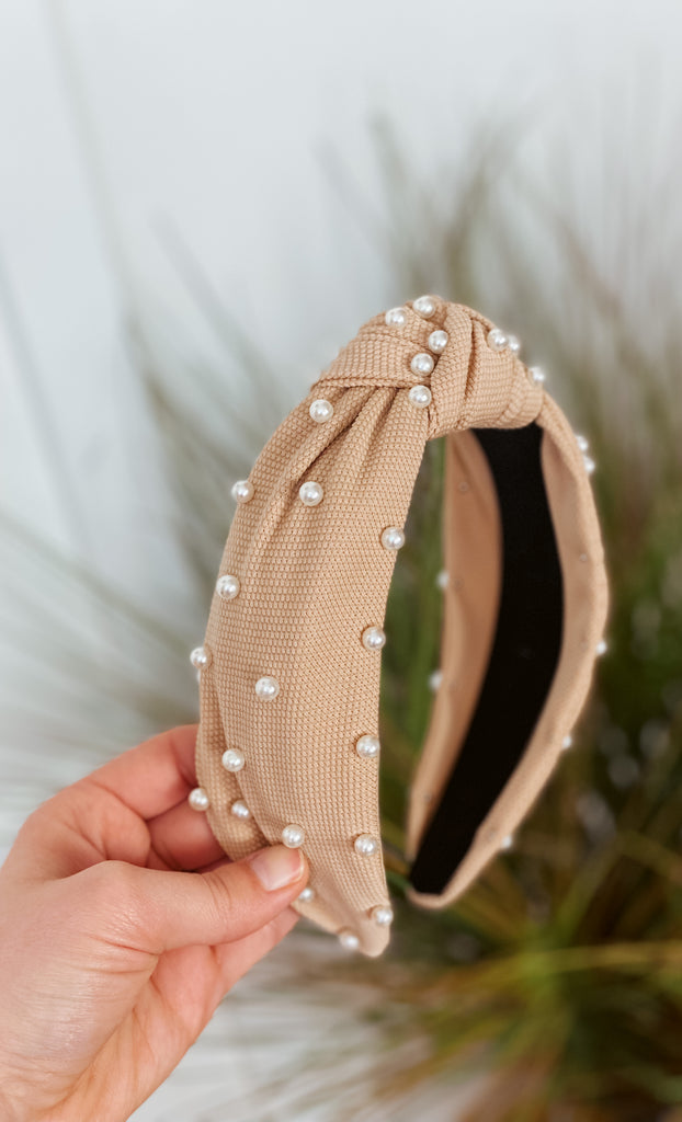 Beige knotted pearl headband